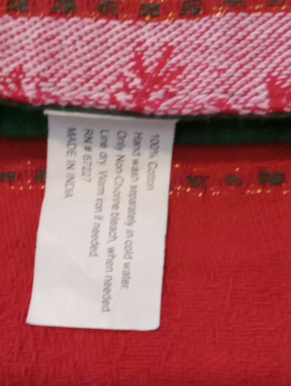 Christmas Table Runner Set - Picture 6 of 7